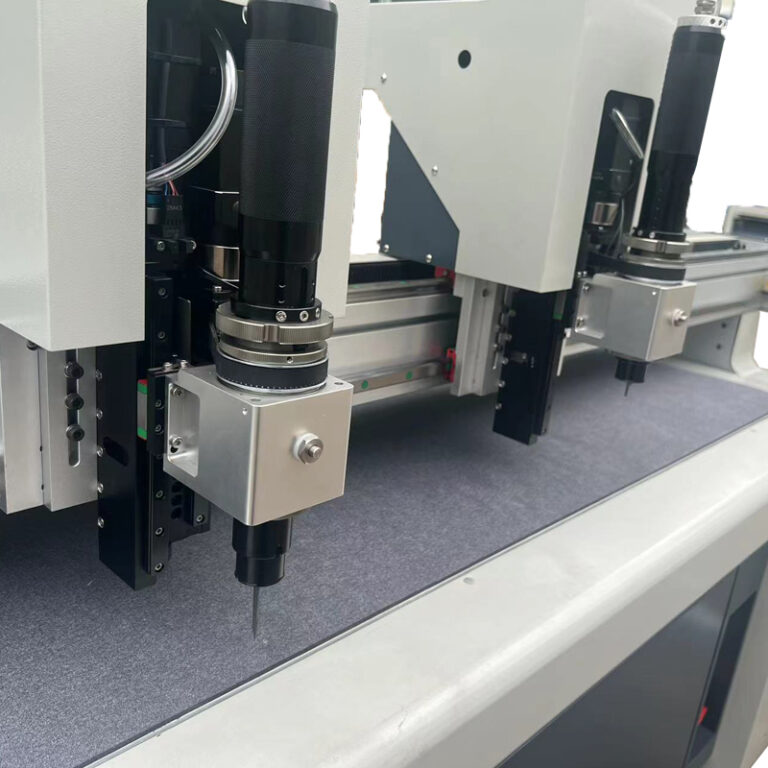 JEKE cutting head for carpet and automotive interior materials